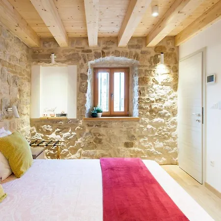 Appartement Explore The Historic Center From A Remodeled *